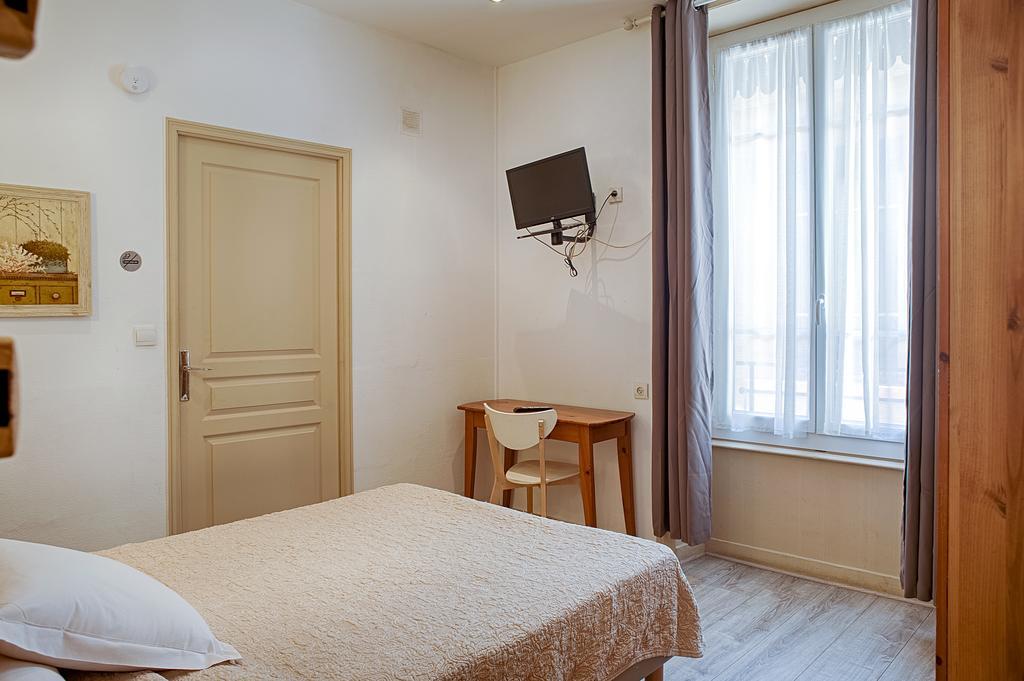 ליון Hotel Des Facultes מראה חיצוני תמונה