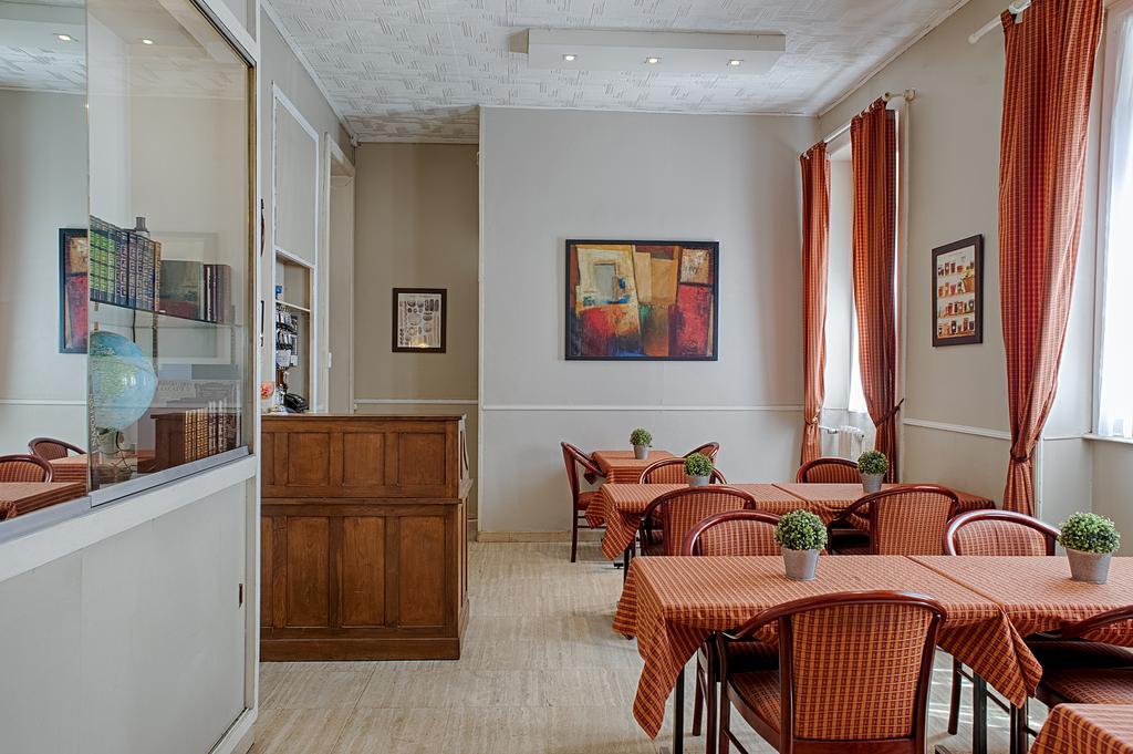 ליון Hotel Des Facultes מראה חיצוני תמונה